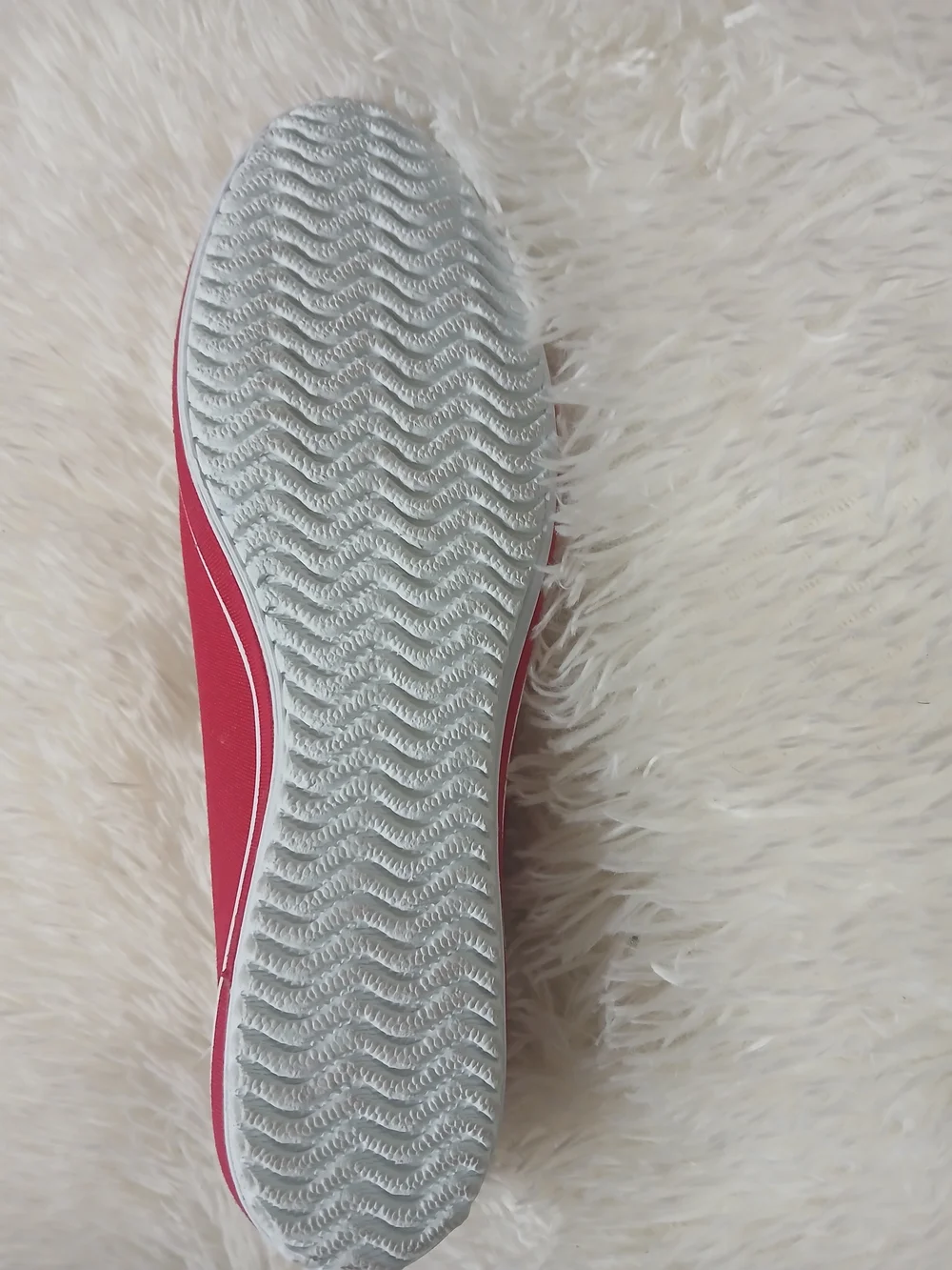 Grasshoppers casual red